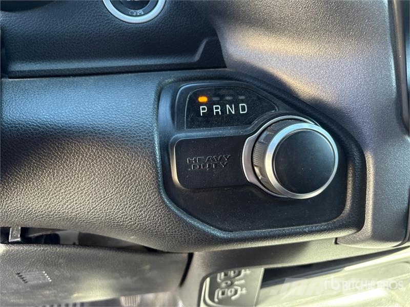 RAM 2500 4x4 Crew Cab Pickup 其他