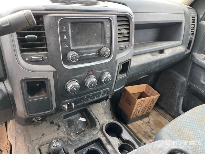 RAM 2500 4x4 Crew Cab Pickup (Inoperable) Diger