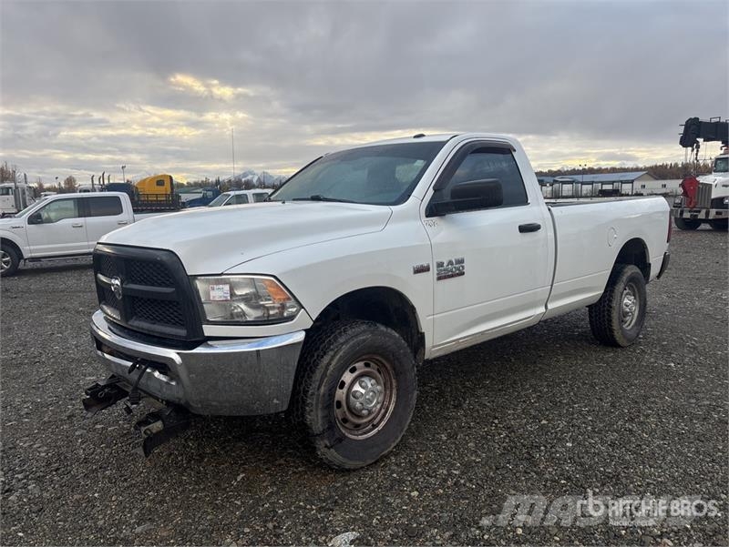 RAM 2500 4x4 Pickup Otras furgonetas