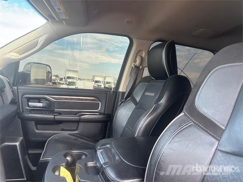 RAM 2500 Laramie 4x4 Crew Cab Pickup Άλλα Vans