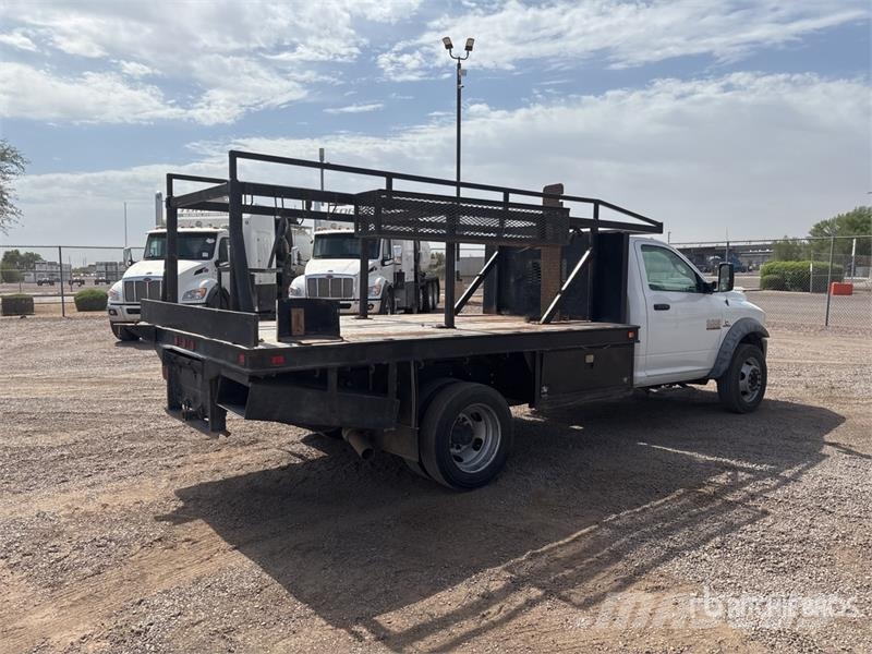RAM 3500 Camiones plataforma