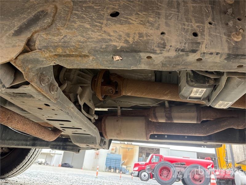 RAM 3500 4x2 Flatbed Truck Camion plateau