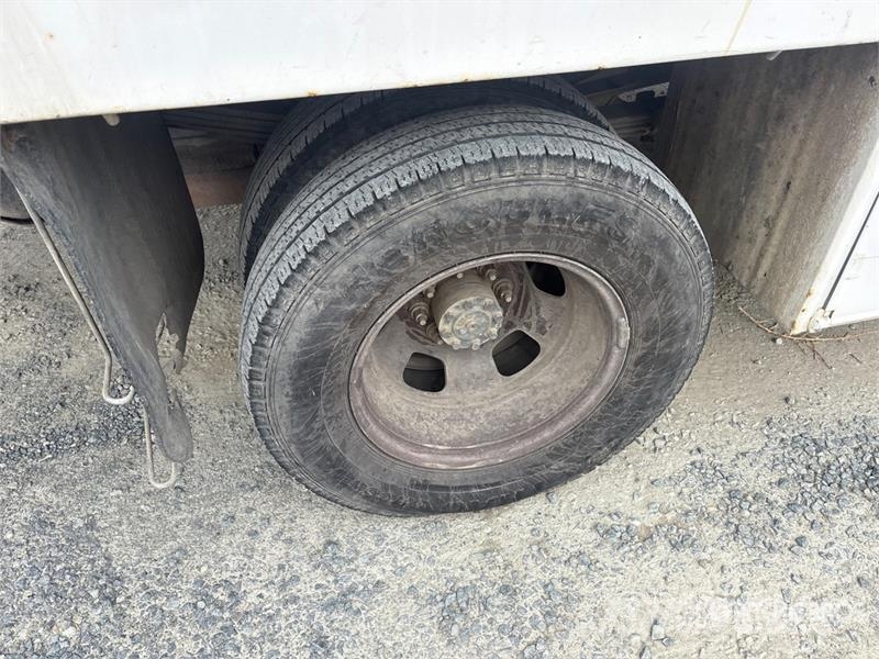 RAM 3500 4x2 Flatbed Truck Camion plateau