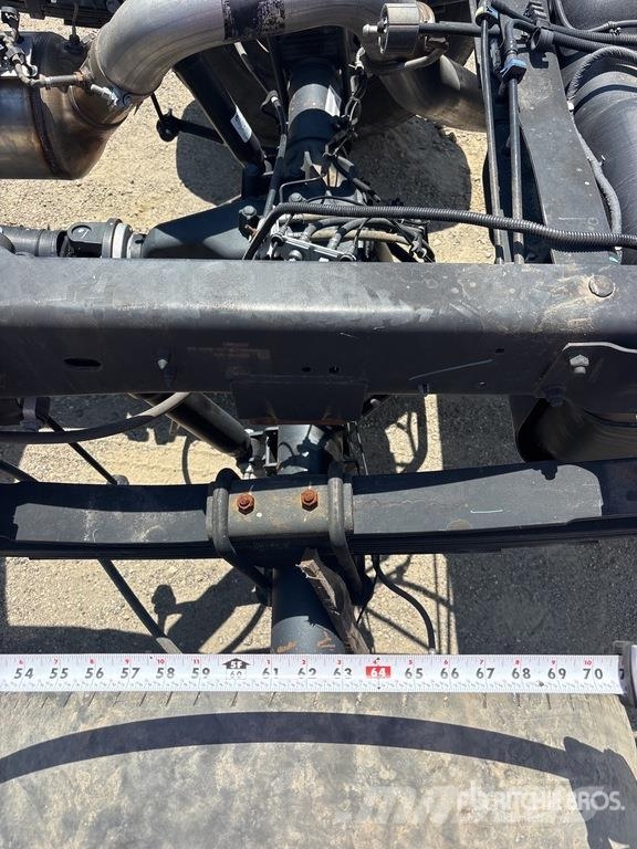 RAM 3500 4x4 Crew Cab Cab and Chassis Cabine si interior