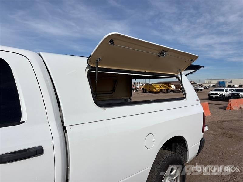 RAM 3500 4x4 Crew Cab Pickup 其他