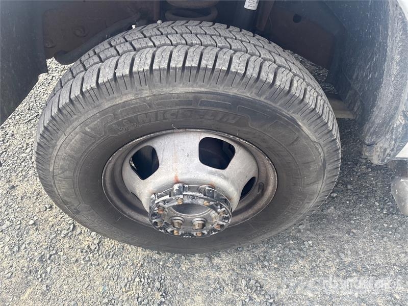 RAM 3500 4x4 Crew Cab Pickup Ostalo