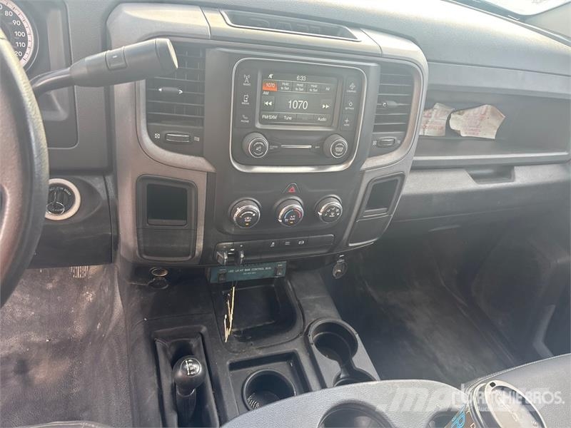 RAM 3500 4x4 Crew Cab Pickup Ostalo