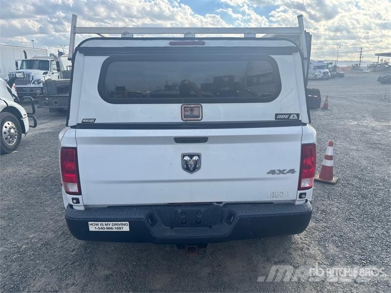 RAM 3500 4x4 Crew Cab Pickup Ostalo