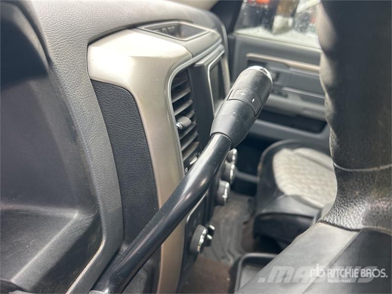RAM 3500 4x4 Crew Cab Pickup Otras furgonetas