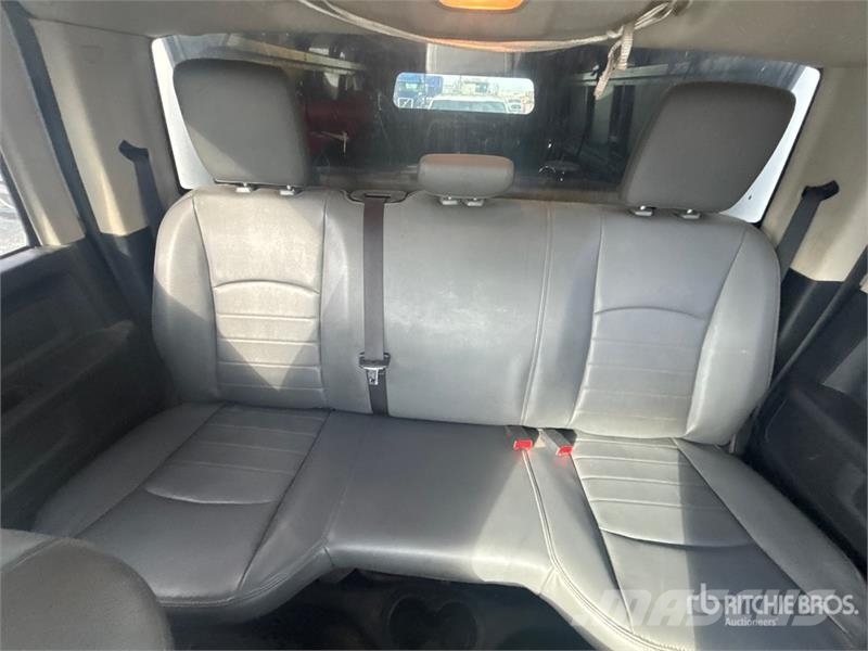 RAM 3500 4x4 Crew Cab Pickup Ostalo