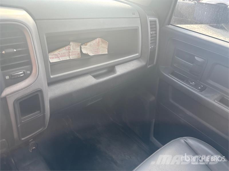 RAM 3500 4x4 Crew Cab Pickup Ostalo