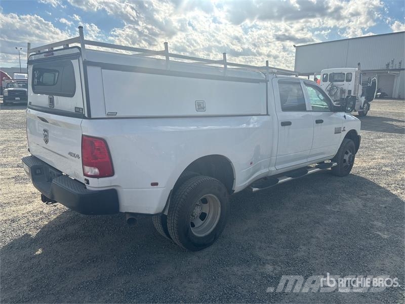 RAM 3500 4x4 Crew Cab Pickup Ostalo