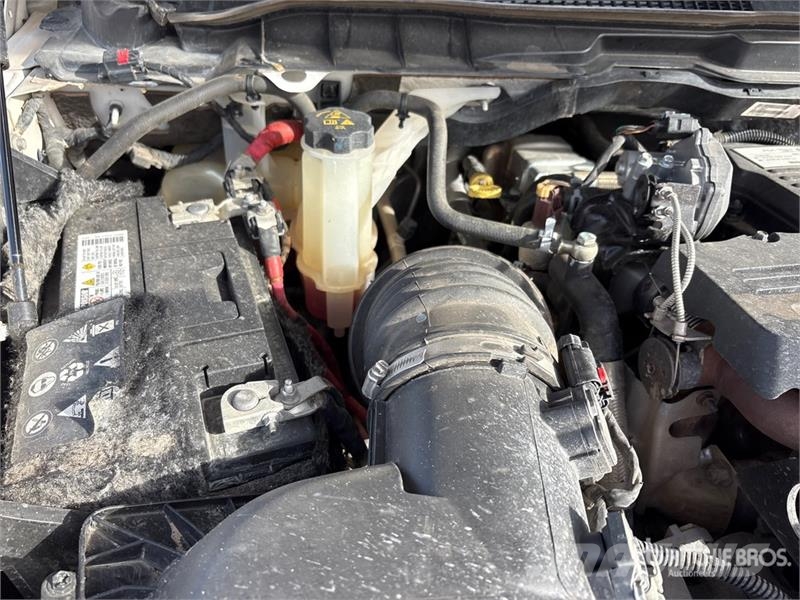 RAM 3500 4x4 Crew Cab Pickup 其他