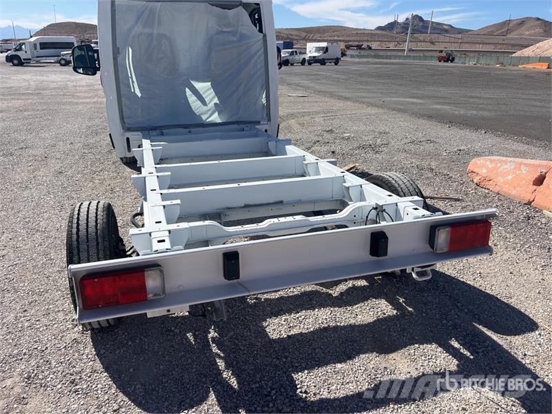RAM 3500 Promaster Cutaway 4x2 Cab and Chassis (Unused Cabine en interieur