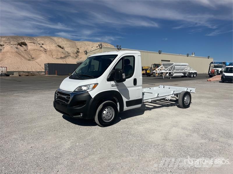 RAM 3500 Promaster Cutaway 4x2 Cab and Chassis Cabine en interieur