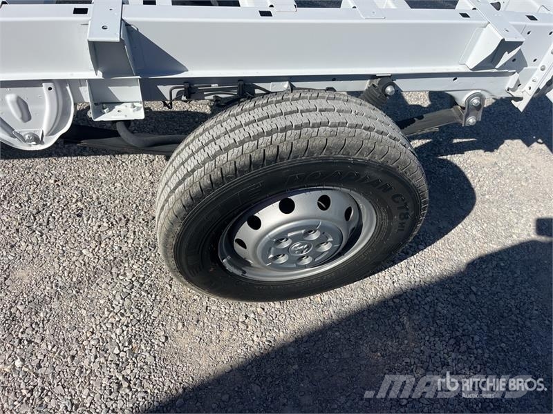 RAM 3500 Promaster Cutaway 4x2 Cab and Chassis (Unused Cabine en interieur