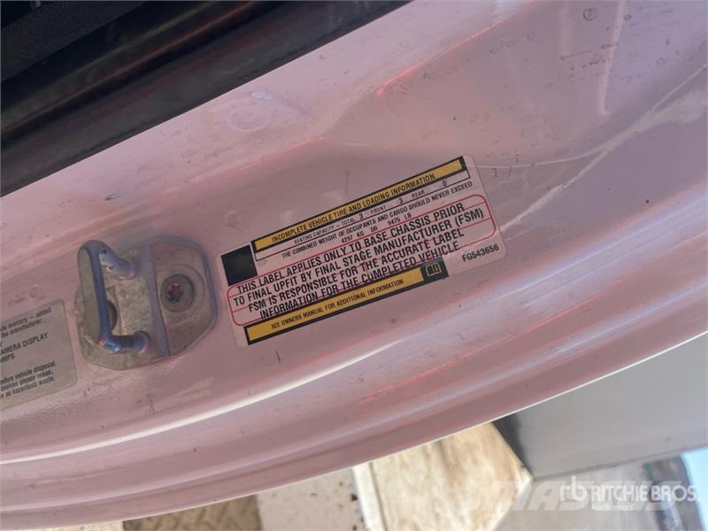 RAM 4500 Vieglais kravas automobilis/izkraušana no sāniem