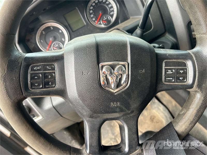 RAM 4500 4x4 Cab and Chassis (Inoperable) Cabine si interior