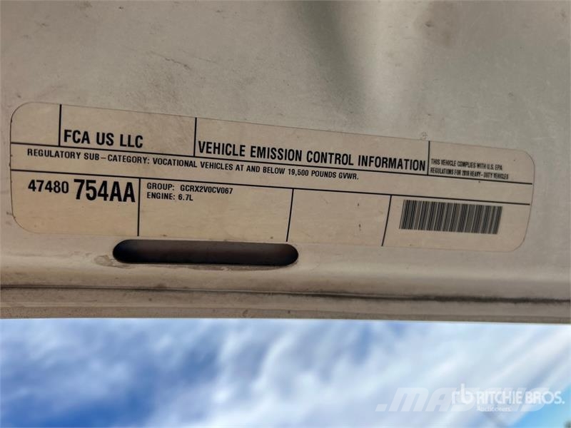 RAM 4500 4x4 Cab and Chassis (Inoperable) Cabine si interior