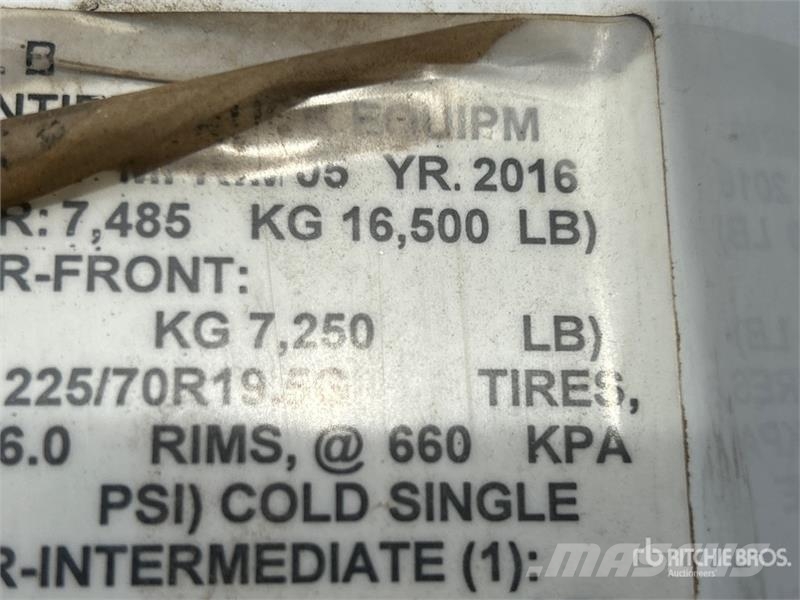 RAM 4500 4x4 Cab and Chassis (Inoperable) Cabine si interior