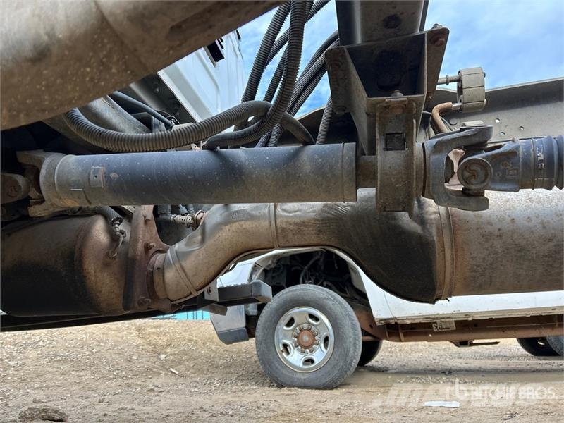 RAM 4500 4x4 Cab and Chassis (Inoperable) Cabine si interior