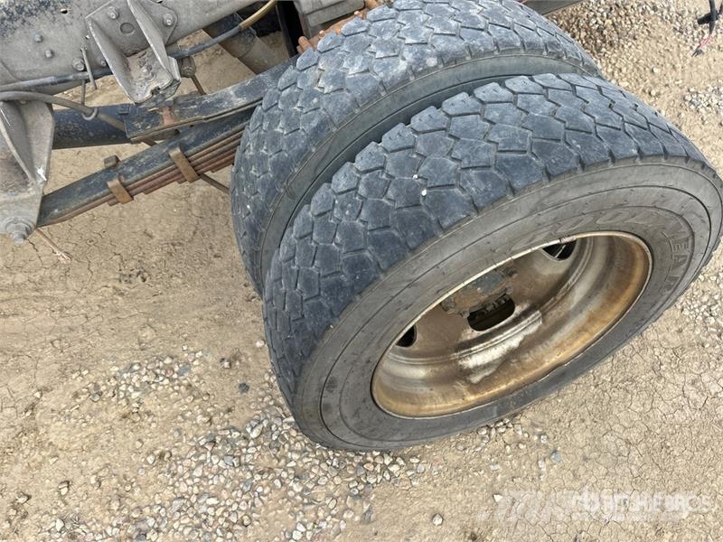 RAM 4500 4x4 Cab and Chassis (Inoperable) Cabine si interior