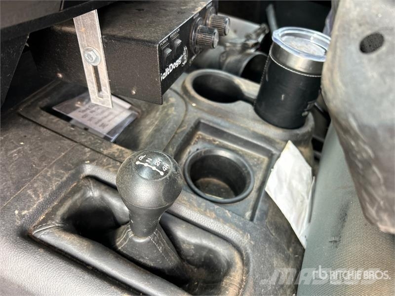 RAM 4500 4x4 Cab and Chassis (Inoperable) Cabine si interior