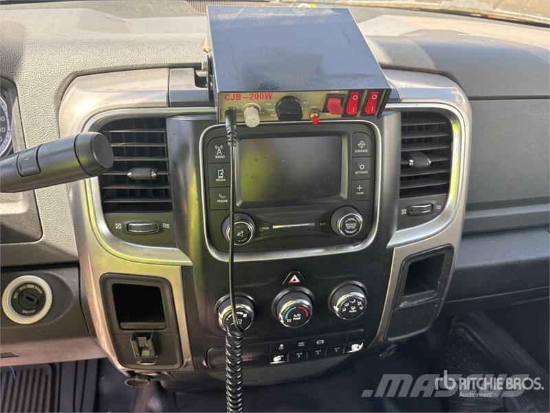 RAM 5500 회수 차량