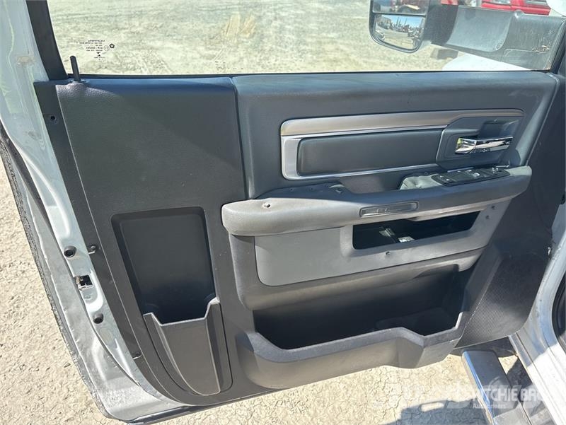 RAM 5500 회수 차량