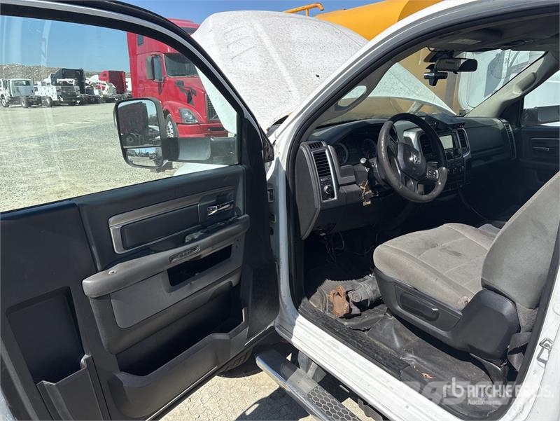 RAM 5500 회수 차량