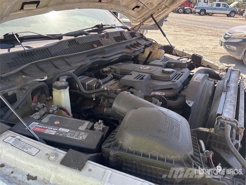 RAM 5500 회수 차량