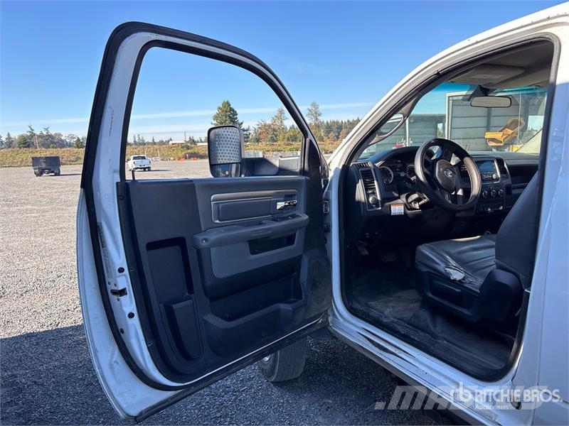 RAM 5500 キャビン及び内装