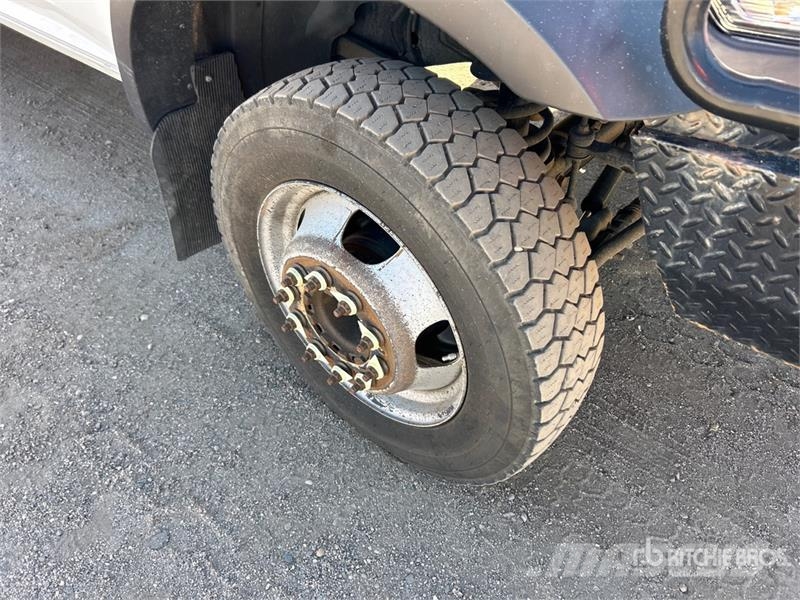 RAM 5500 Camiones plataforma