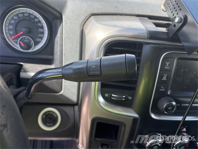 RAM 5500 회수 차량
