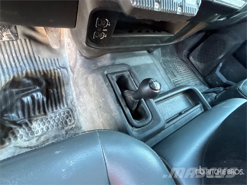RAM 5500 Camioane platforma/prelata