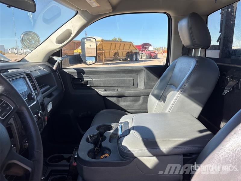 RAM 5500 Pickup/Pritschenwagen