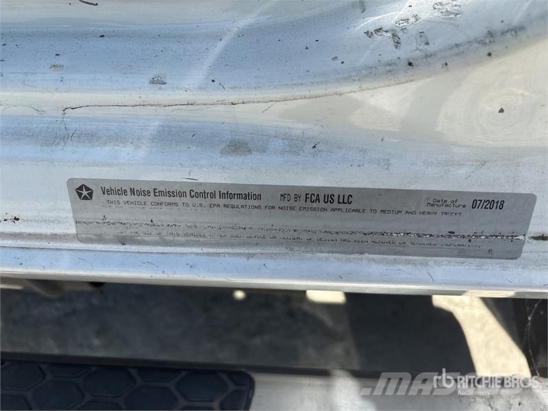 RAM 5500 회수 차량