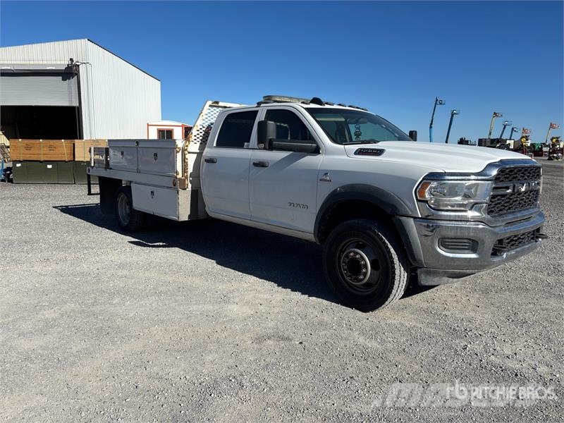 RAM 5500 Camioane platforma/prelata