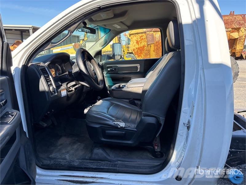 RAM 5500 キャビン及び内装