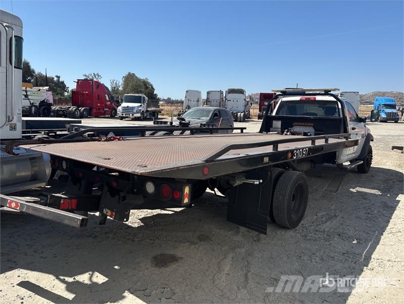 RAM 5500 회수 차량