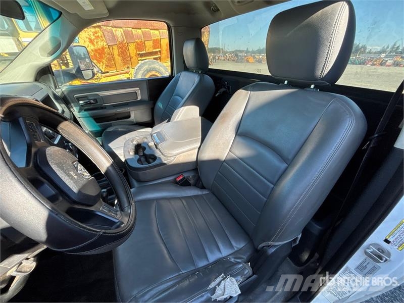 RAM 5500 キャビン及び内装
