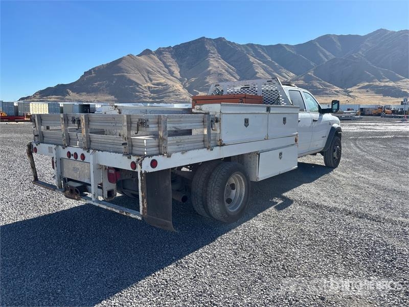 RAM 5500 Camioane platforma/prelata
