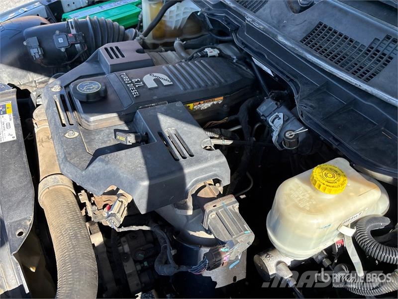 RAM 5500 キャビン及び内装