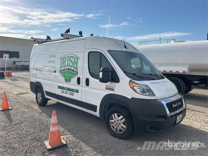 RAM Promaster Carrinhas de caixa fechada