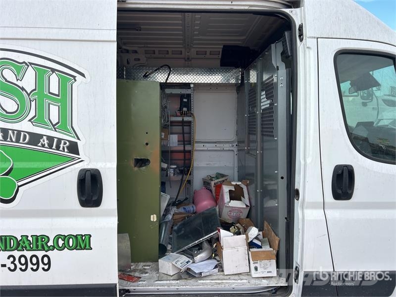RAM Promaster Carrinhas de caixa fechada