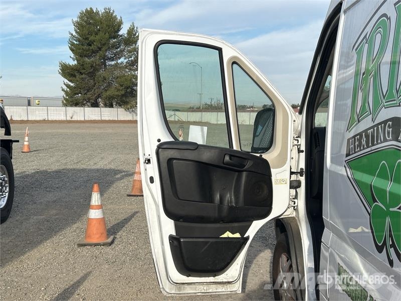 RAM Promaster Carrinhas de caixa fechada