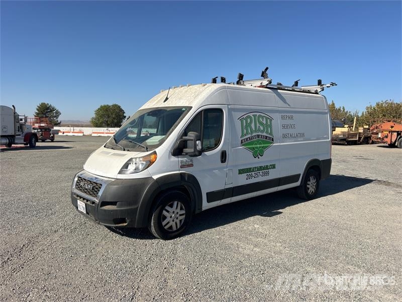 RAM Promaster شاحنة مقفلة