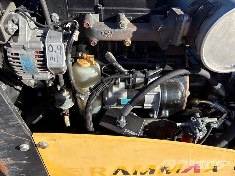 Rammax 1575 Trench Compactor Trench Compactor 土壤压实机