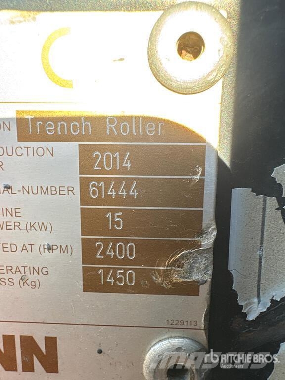 Rammax 1575 Trench Compactor Trench Compactor 土壤压实机