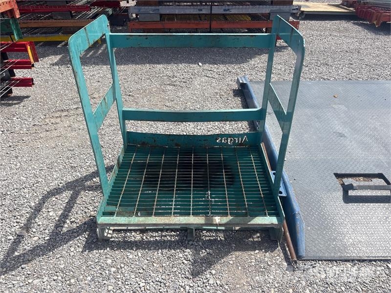  Ramp & Propane Tank Storage Rack Other components